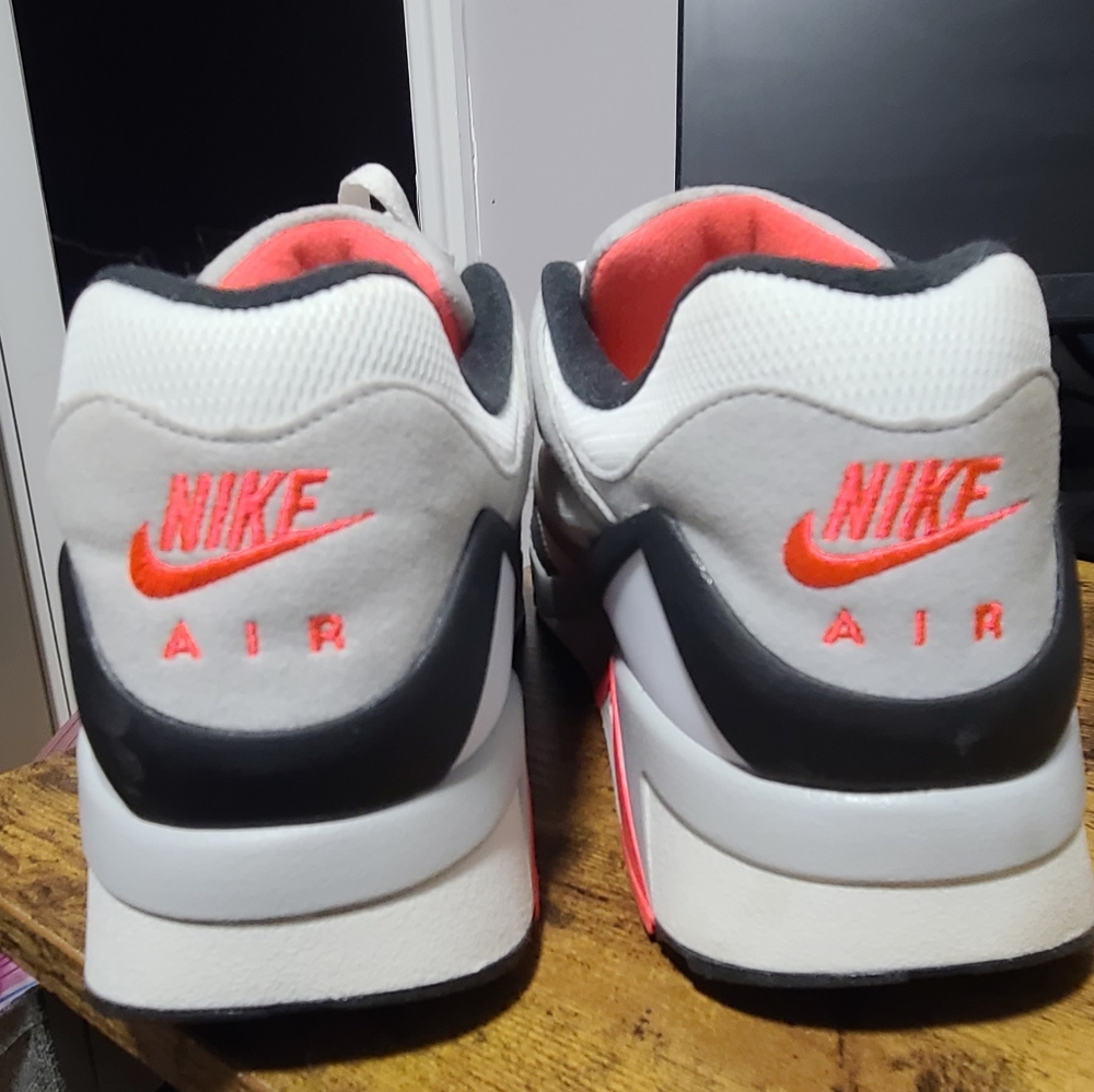 Nike Air Structure